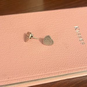 Return to Tiffany heart earrings